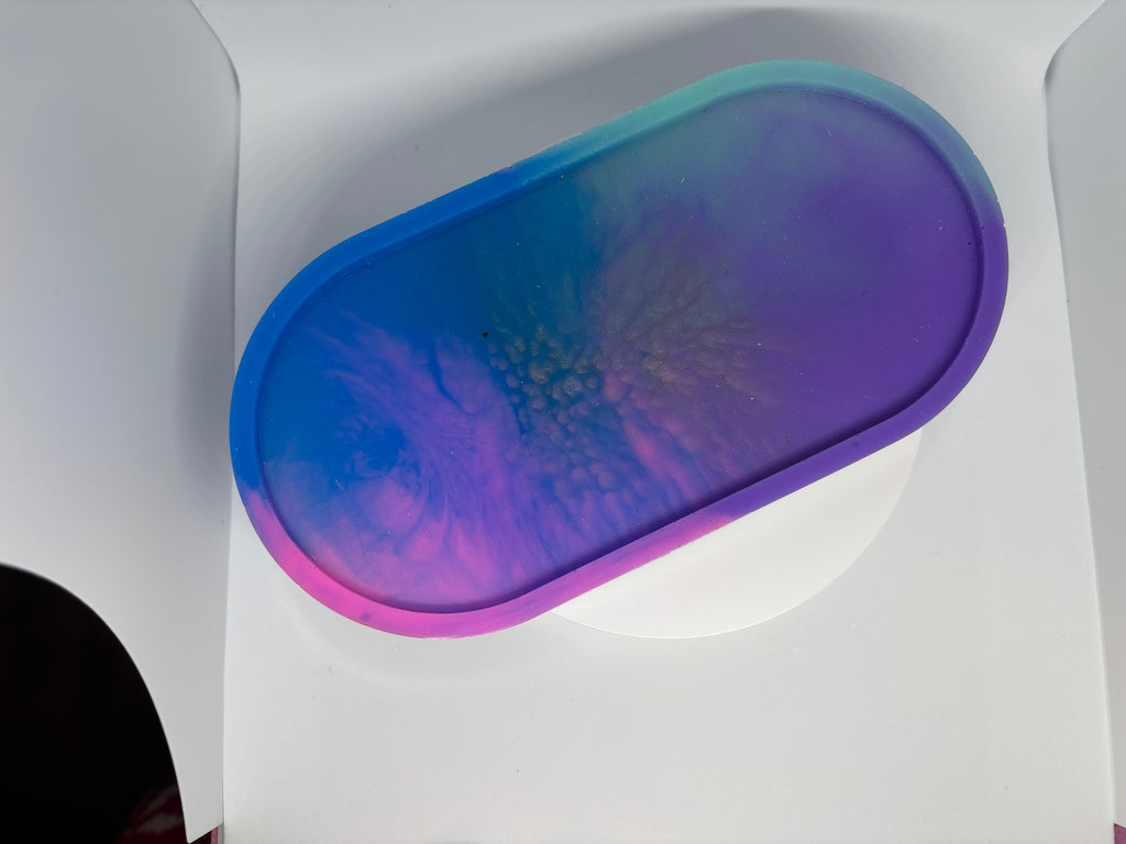 Oval dish