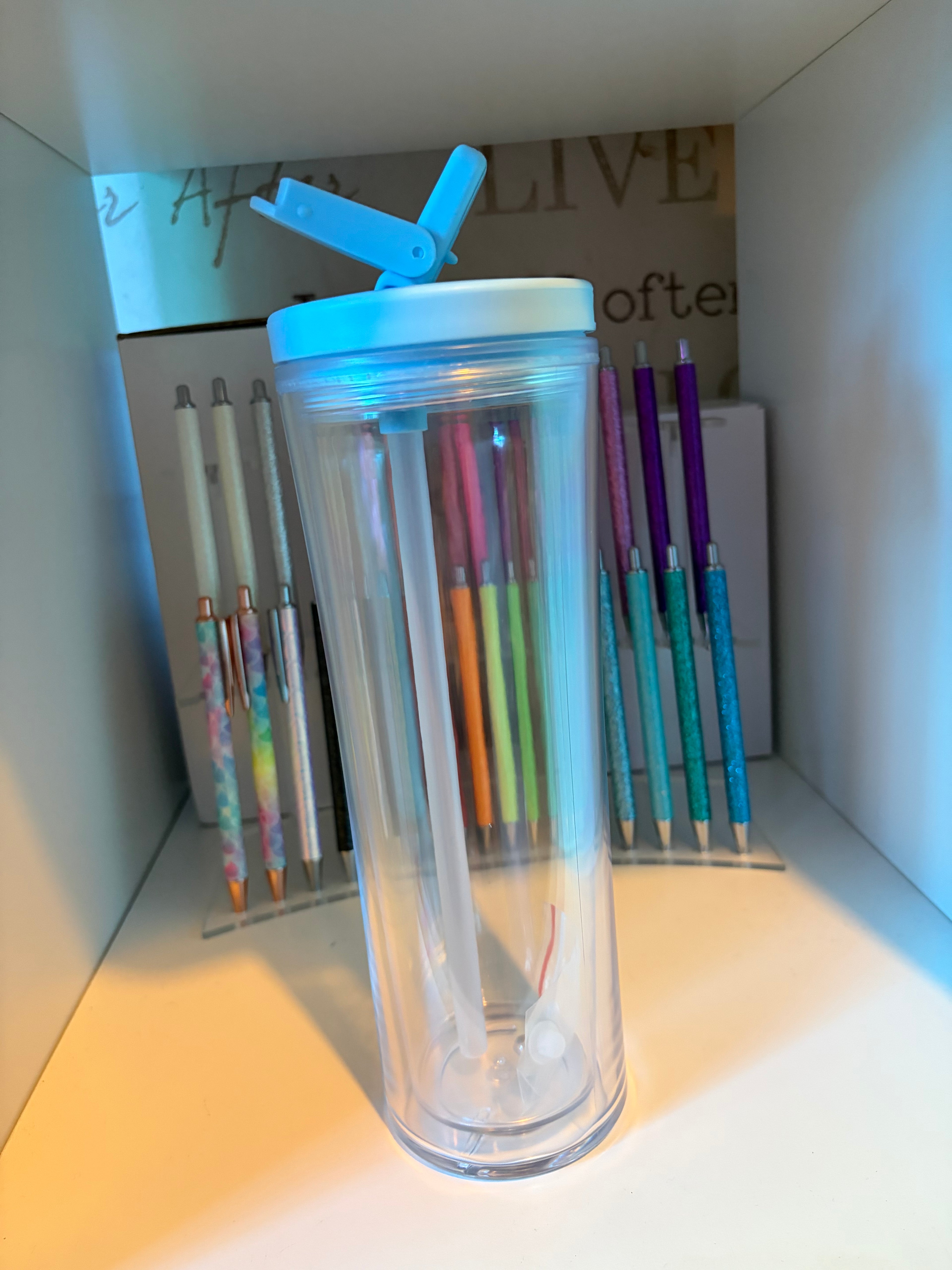 20oz snowglobe gym tumbler